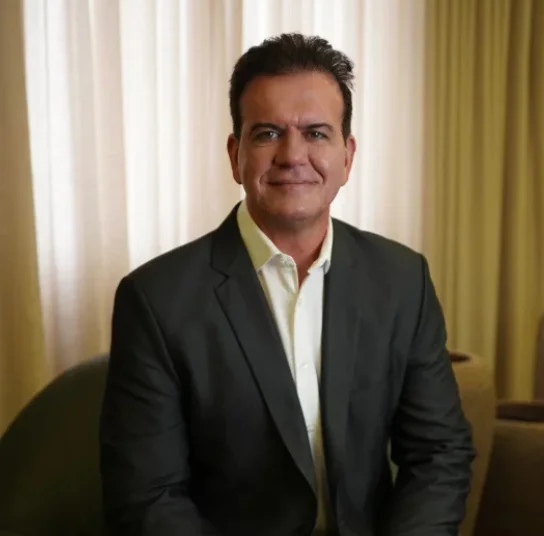 Sobre o Dr. João Lucas